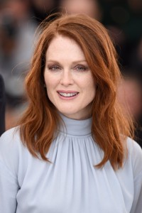 ronze julianne moore