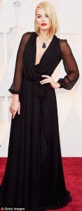 margot robbie ogrlica2