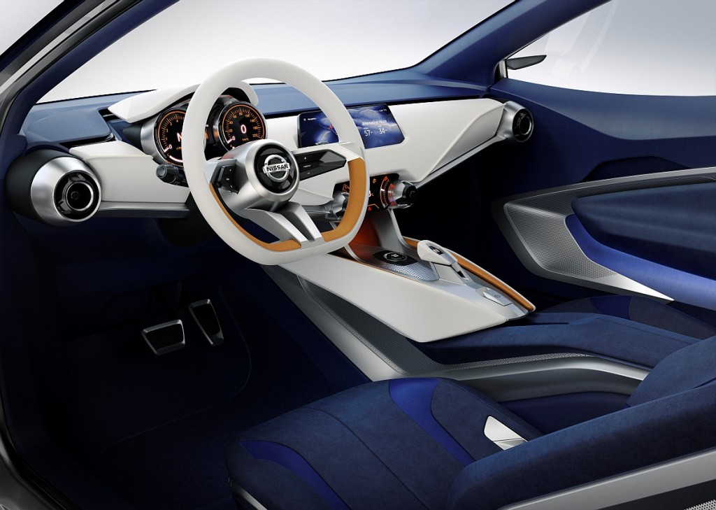 Nissan Sway (5)
