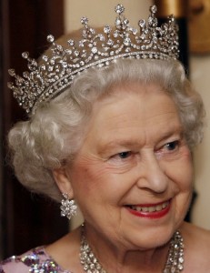 kraljica elizabeth girls tiara