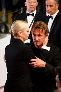 cannes charlize i sean 2