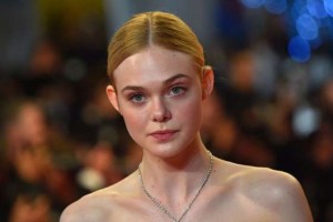 20 ELLE FANNING