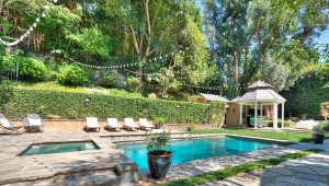 adele beverly hills5