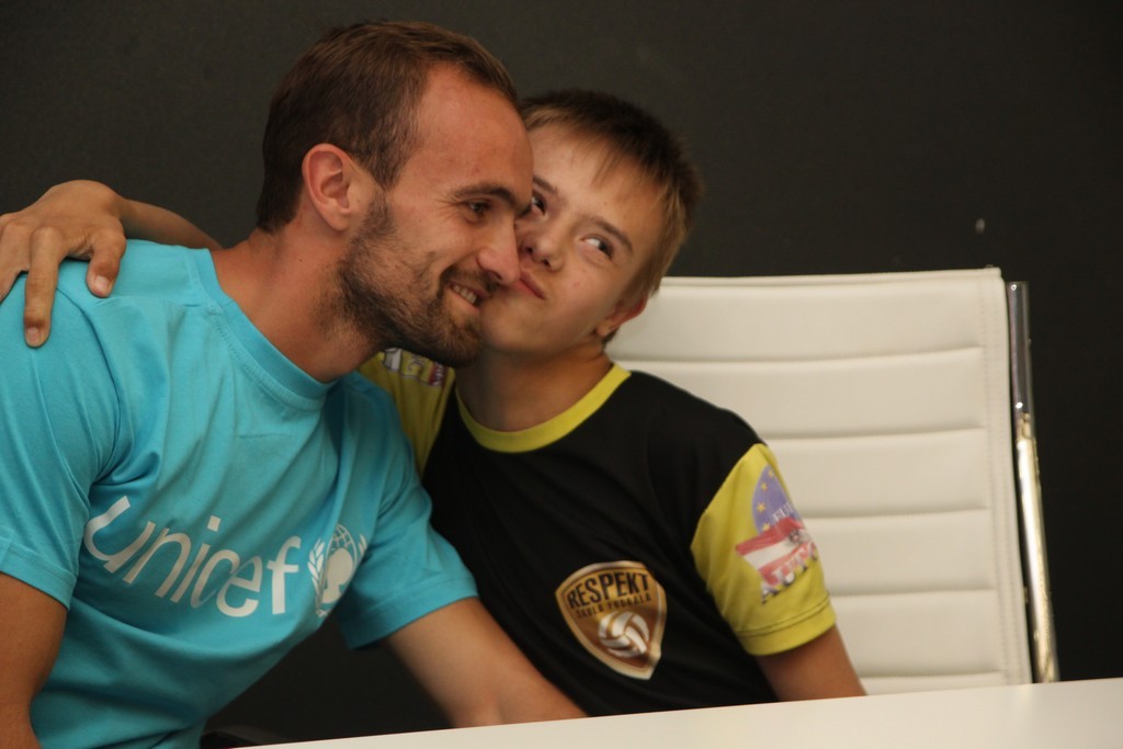 unicef tim10