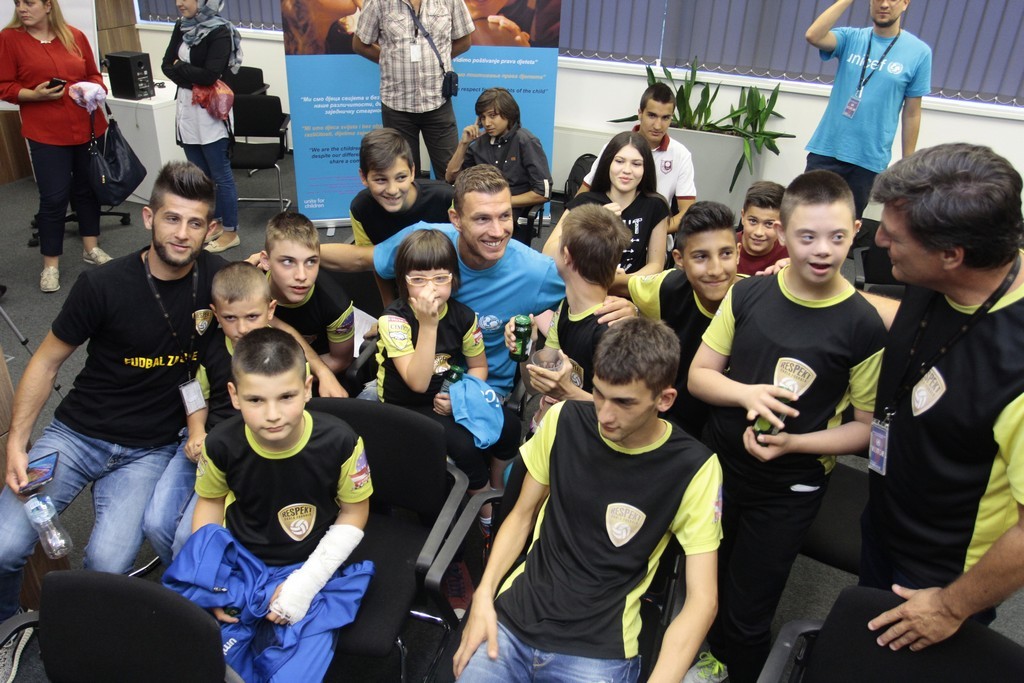 unicef tim4
