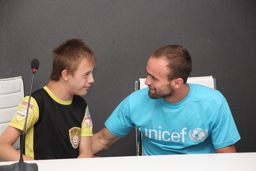 unicef tim8
