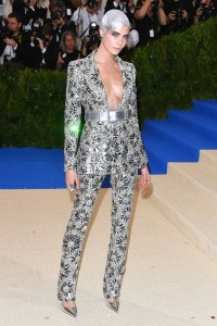 met-gala-2017-best-dressed-cara-delevigne-2