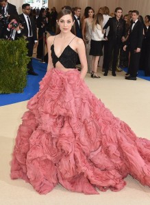met-gala-2017-best-dressed-laura-osnes