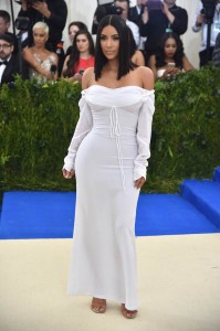 NEW YORK, NY - MAY 01:  Kim Kardashian West attends the "Rei Kawakubo/Comme des Garcons: Art Of The In-Between" Costume Institute Gala at Metropolitan Museum of Art on May 1, 2017 in New York City.  (Photo by Theo Wargo/Getty Images For US Weekly)