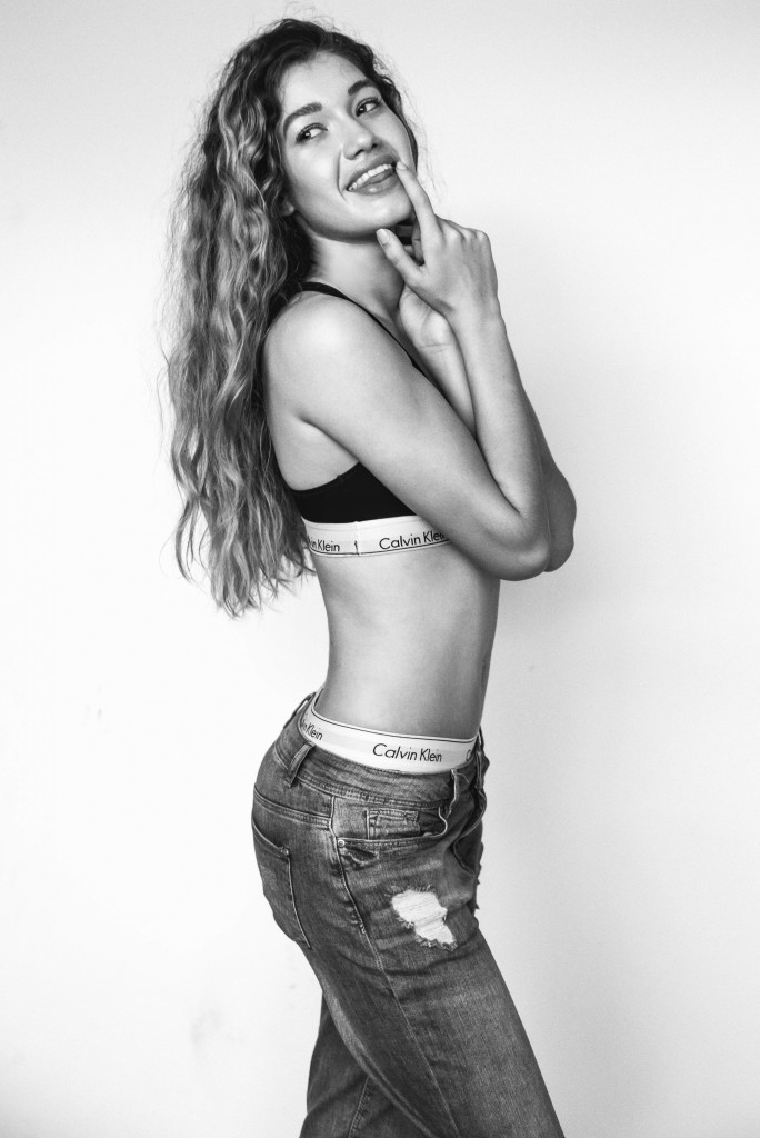 manekenka melani3