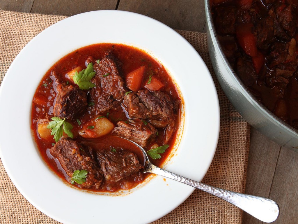 20160205-beef-goulash-hungarian-recipe-food-lab-26-thumb-1500xauto-429586