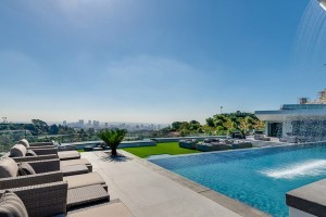 Bel-Air-Mansion-3