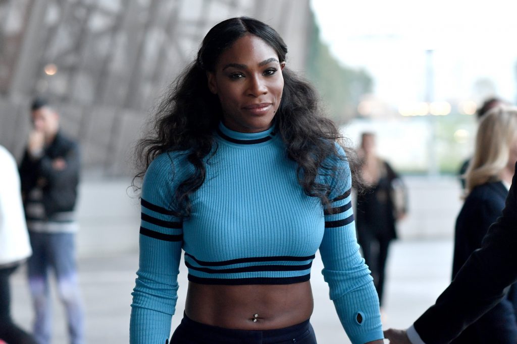 MILAN, ITALY - SEPTEMBER 23:  Serena Williams is seen leaving the Versace show during Milan Fashion Week Spring/Summer 2017 on September 23, 2016 in Milan, Italy.  (Photo by Jacopo Raule/Getty Images)