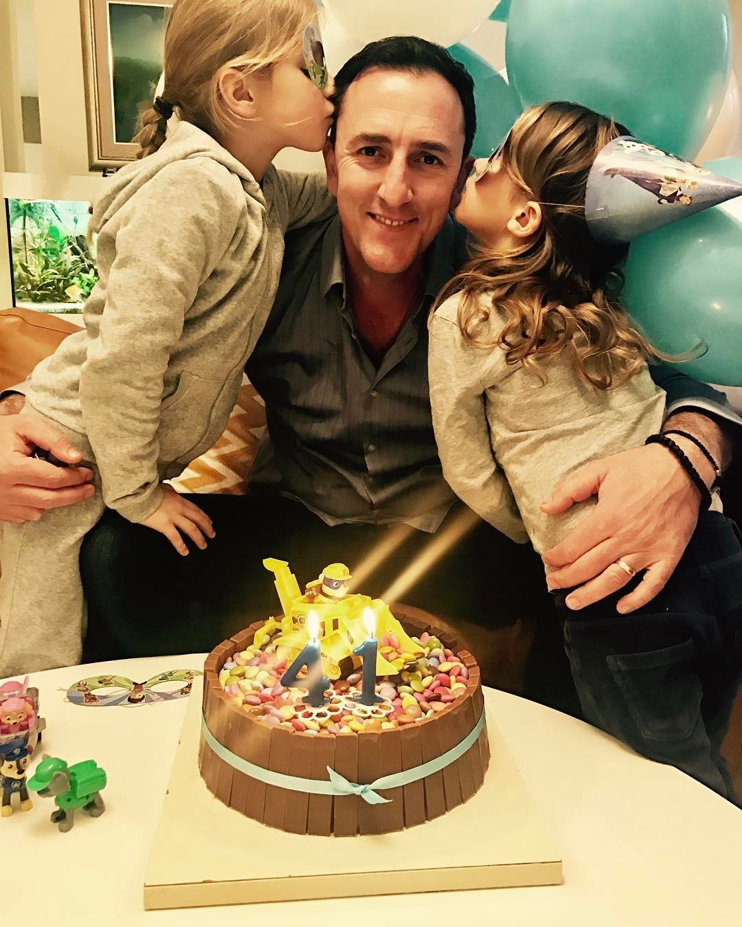 Sergej Ćetković sa suprugom u maloj porodičnoj manufakturi: Crtani sam ...